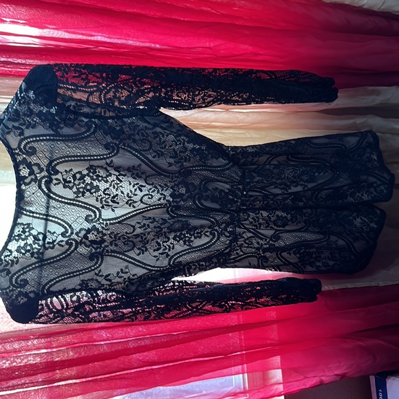 Romper - Picture 2 of 3